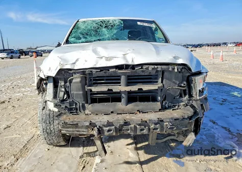 2017 Ram 1500 St z USA, uszkodzony, nr VIN 1C6RR6FT1HS514531